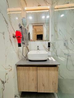 Prime Studio Near Expo-Mart - 4