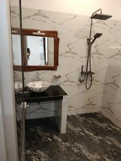 Hasaral Holiday inn new - 7