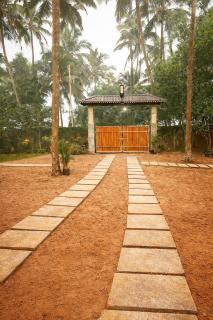 STRIPGREENS BeACH & BACKWATER RESORT VALIYAPARAMBA - 9