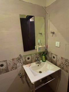 Cozy 2 BHK in heart of Bahria - Family Getaway - 3