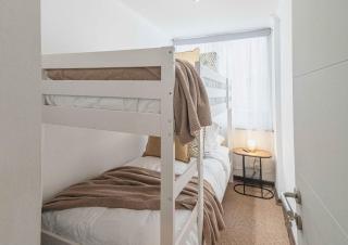 HOM I A Pasos Metro Santa Isabel I WiFi I Terraza - 3