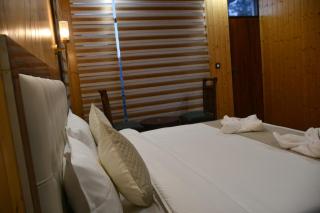 Mountain View Manor - 2