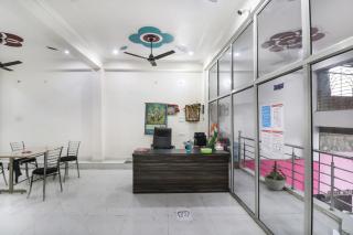 Hotel O by OYO Rajdhani Hotel - 0