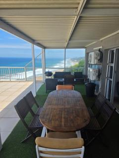 101 Camarque - 3 Bedroom Apartment In Umdloti - 180 Degree Sea Views - 7