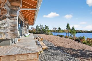 Cedar Heaven Lake Lodge - 4