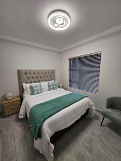 Luxury apartment at Westpoint - 4