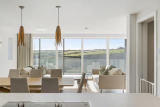 Modern Home with Stunning Gannel Estuary Views - 8