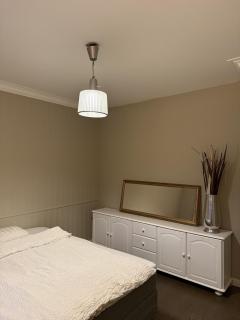 Downtown 3-bedroom apartment - 2