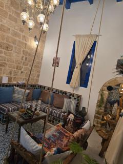 السحر -שחר - 8