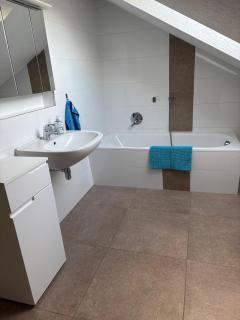 Unterkunft im Dachgeschoss in Steinmauern - 1