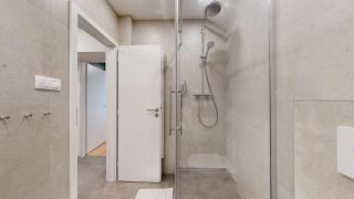 NEW Studio by Nivy & Bus Station w AC - 2