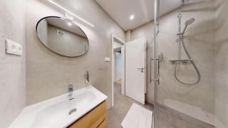 NEW Studio by Nivy & Bus Station w AC - 8