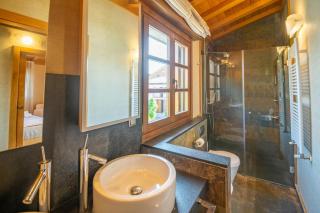 Espectacular casa con jardín próxima a Pamplona - 6