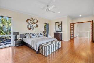 Aurora on Panorama - Panoramic Views - Sleeps 18pp - 2