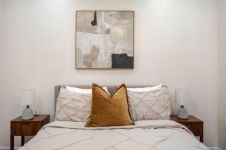 Spacious 4BR Home with Pool Table Jacuzzi and Gym and Gazebo - 2