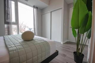 Safari Luxe 3 Bedroom Designer Condo Near Downtown - 9