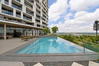 Stylish Penthouse Studio in Ellipse Waterfall - 8