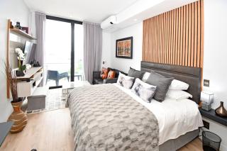 Stylish Penthouse Studio in Ellipse Waterfall - 4