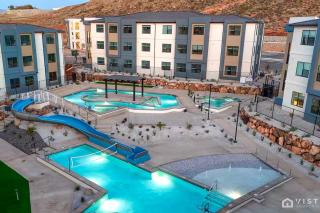 Coral Springs H5 - Ground Level, Poolside, with BBQ - 2