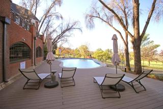 Stylish Studio Circa 2101 in Sandton - 5