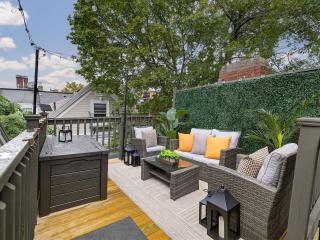 NEW Cozy Retreat Steps from Harvard Square - 6