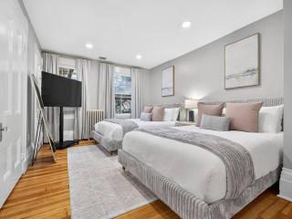 NEW Cozy Retreat Steps from Harvard Square - 7