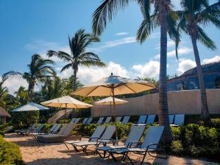 Luxury Ocean view Condo with Golf Cart - 3