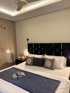 Cozy 1-Bedroom Apartment in Islamabad - 0