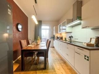 FeWo mit Kamin - Ruhige Lage - Zentral - große Küche - Parkplätze - 9