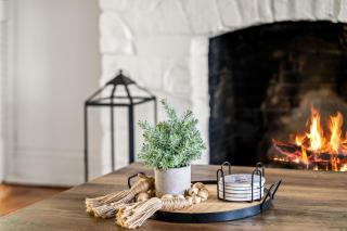 Downingtown Manor - 1900s Farmhouse with Creek Views - 1