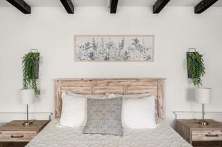 Downingtown Manor - 1900s Farmhouse with Creek Views - 3