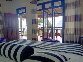 Blue Ribbon Homestay - 8