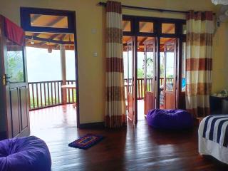 Blue Ribbon Homestay - 9