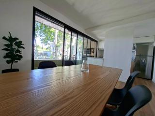 Apartamento con gran terraza, parrillero y 2 habitaciones - 6