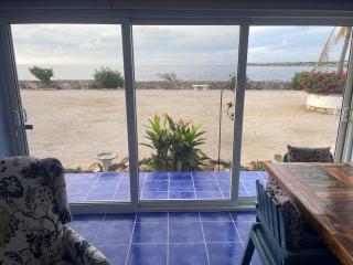 Sandy Bottoms 10b - 6