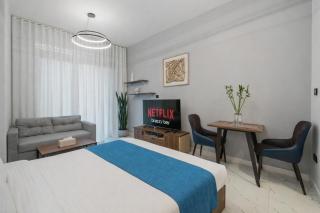 Artful Gate Loft near Airport & Yas F1 Circuit - 1