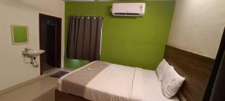 Hotel O AR Grand - 9