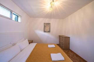 Picturesque stay Porto da Cruz - 2