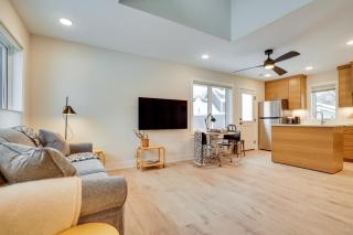 Less Than 1 Mi to Carleton College WFH-Friendly Apartment - 0