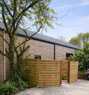 Maisonnette indépendante équipée idéal pros ouvriers Centre Bretagne - 8