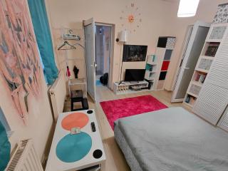 Artsy entire House, fully equipped, 2 rooms, 2 beds, parking, all to yourself! - 6