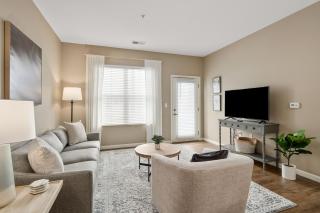 Cozy Dublin 2BR 1st Floor Easy Free Parking - 4