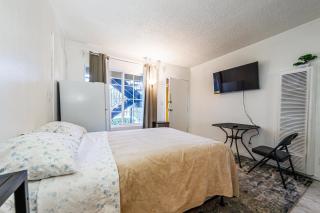 Relaxing Studio 12 - 2