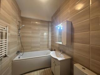 Summerlad Mamaia Beach - 1