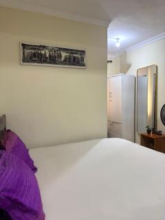 Studio Sanctuary - 2