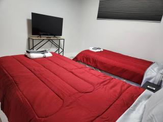 180 Two Bed Two Bath 3 Pools - 6