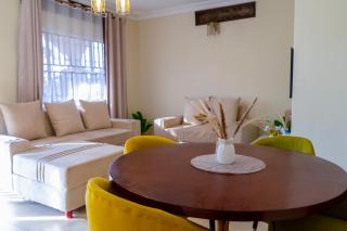 Modern Oasis 5 Mins to Acacia Mall CJs and Padel - 7