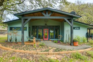 1 Mi to Marina Pottsboro Retreat with Patio and Yard! - 0