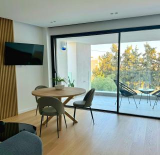 The L Smart Suite - 6