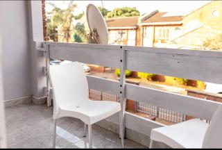 Mira Vista Apartment - 1